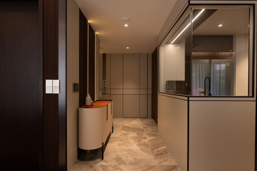 Contemporary Kitchen with Kitchen Window and Dining Table