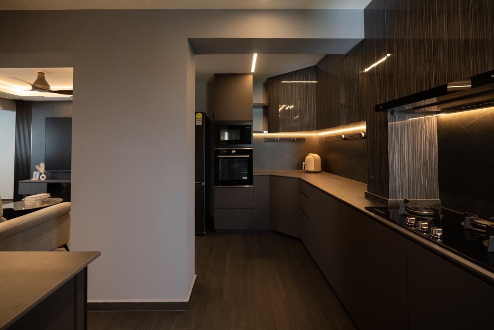 Modern Kitchen with Vinyl Flooring and Wood Flooring