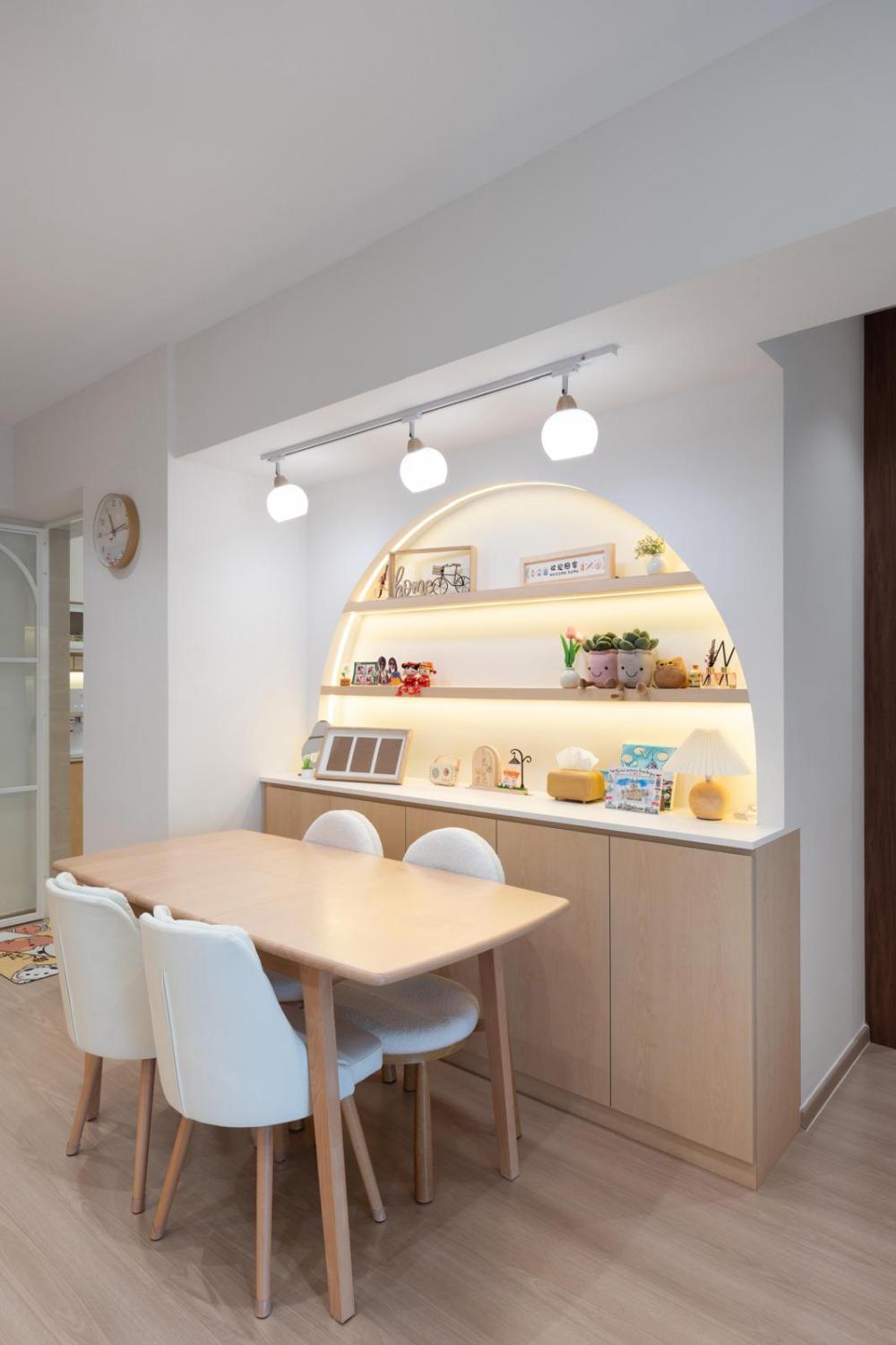 Contemporary Dining Room with Drop Light and Dining Table