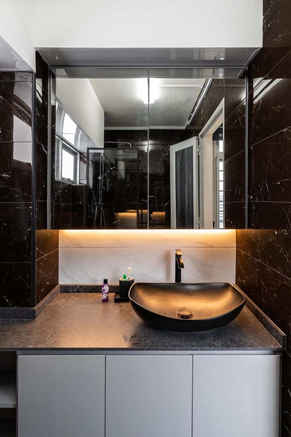 Vintage Bathroom with Countertop and Homogeneous Tiles