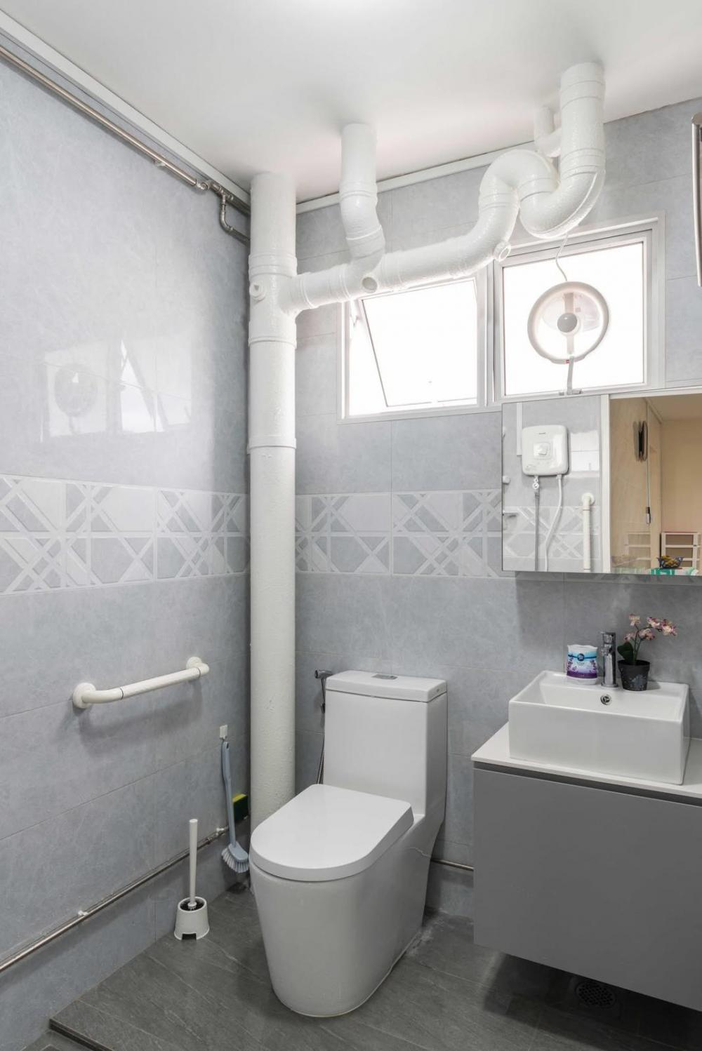 Contemporary Bathroom with Countertop and Homogeneous Tiles