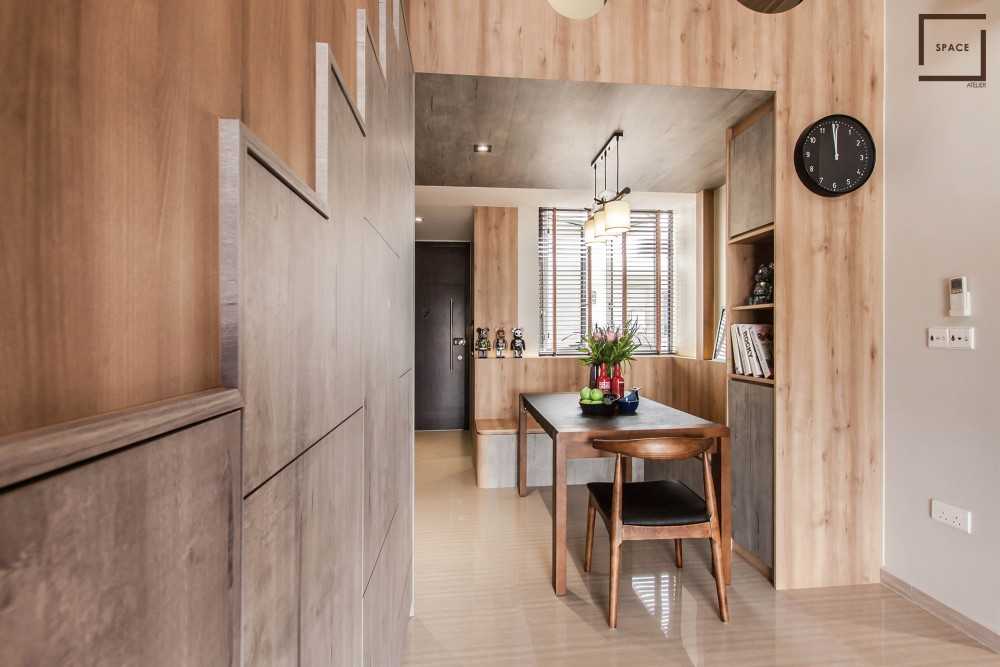 Scandinavian Dining Room with Downlights and Dining Table