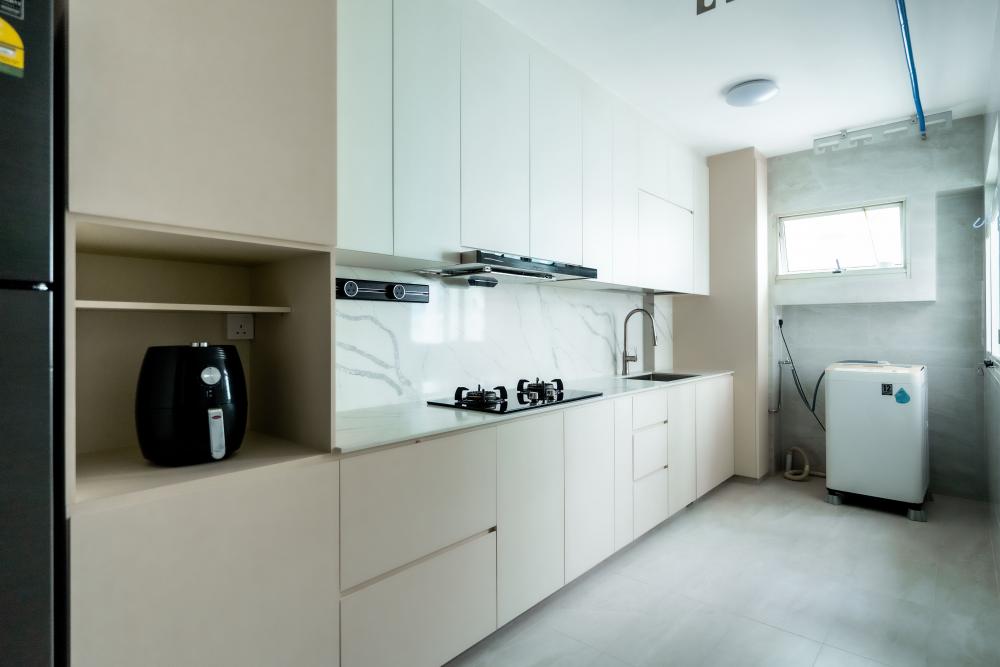 Scandinavian Kitchen with Countertop and Kitchen Backsplash