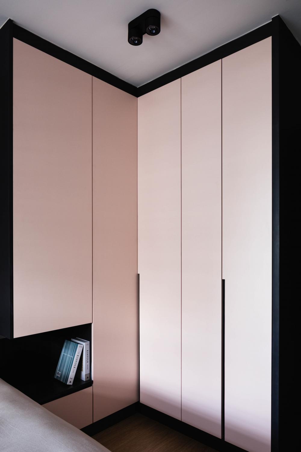 Modern Bedroom with Wardrobe and Closet
