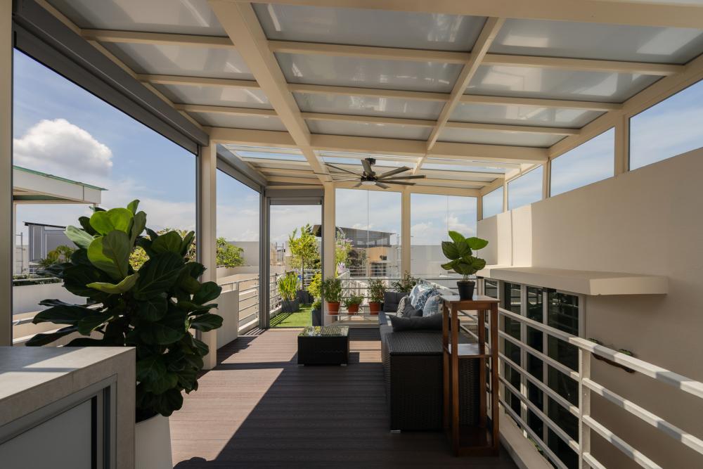 Eclectic Rooftop with Wood Flooring and Outdoor Table