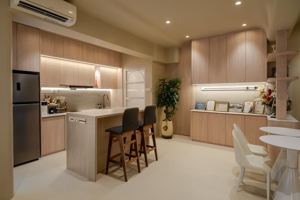 Scandinavian Kitchen with Countertop and Kitchen Island