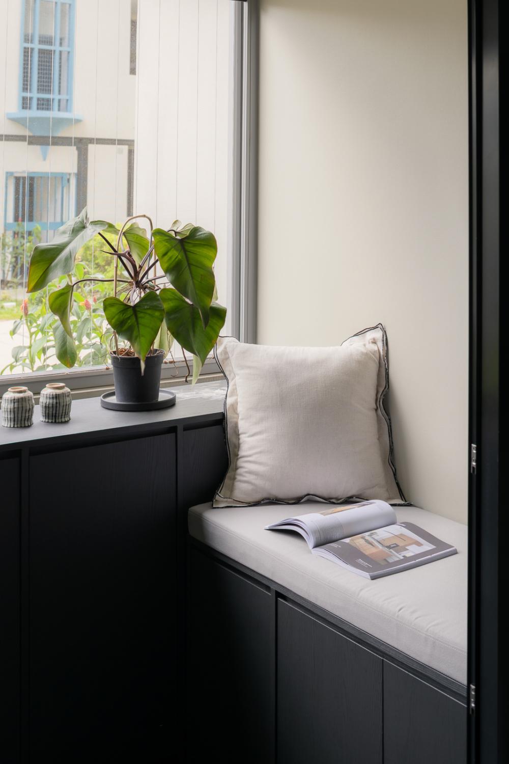 Asian Balcony with Bay Window and Window Seat
