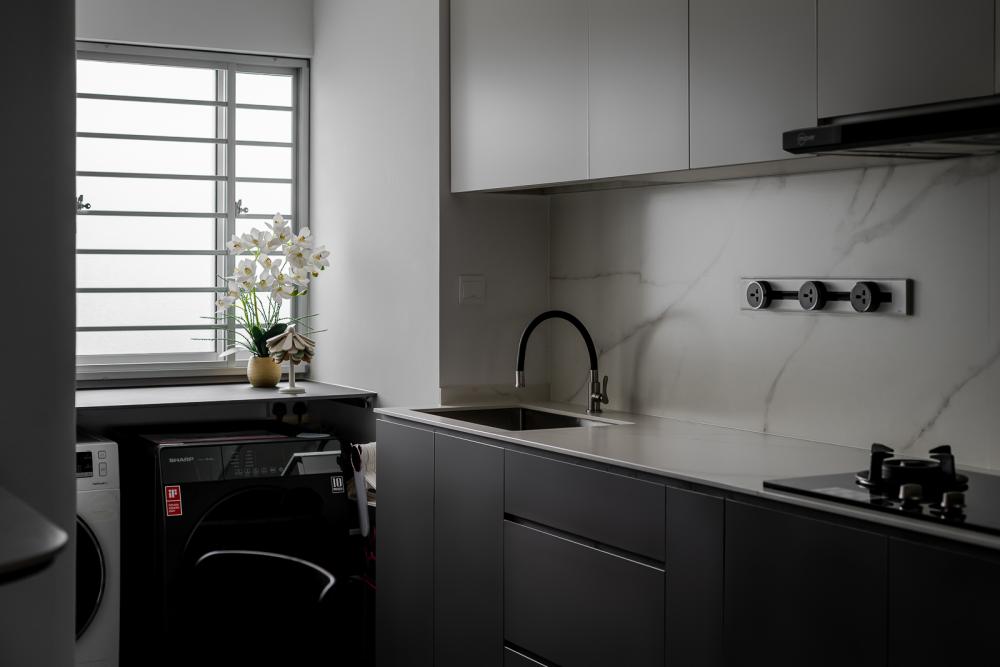 Modern Kitchen with Countertop and Kitchen Island
