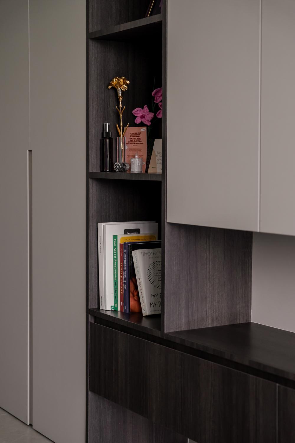 Modern Living Room with Bookshelf and Vinyl Flooring