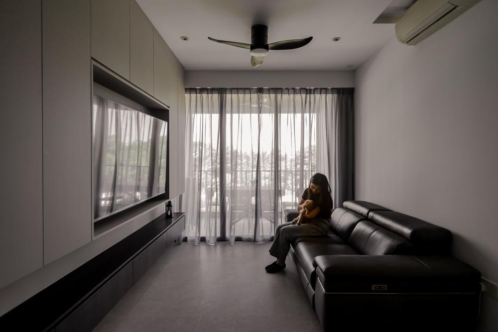 Modern Living Room with Homogeneous Tiles and TV Console