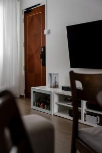 Minimalist Living Room at 310 woodland st 31