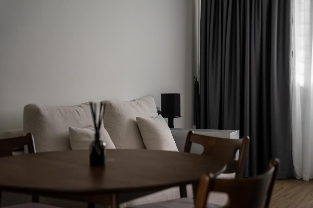 Minimalist Living Room with Vinyl Flooring and Curtain
