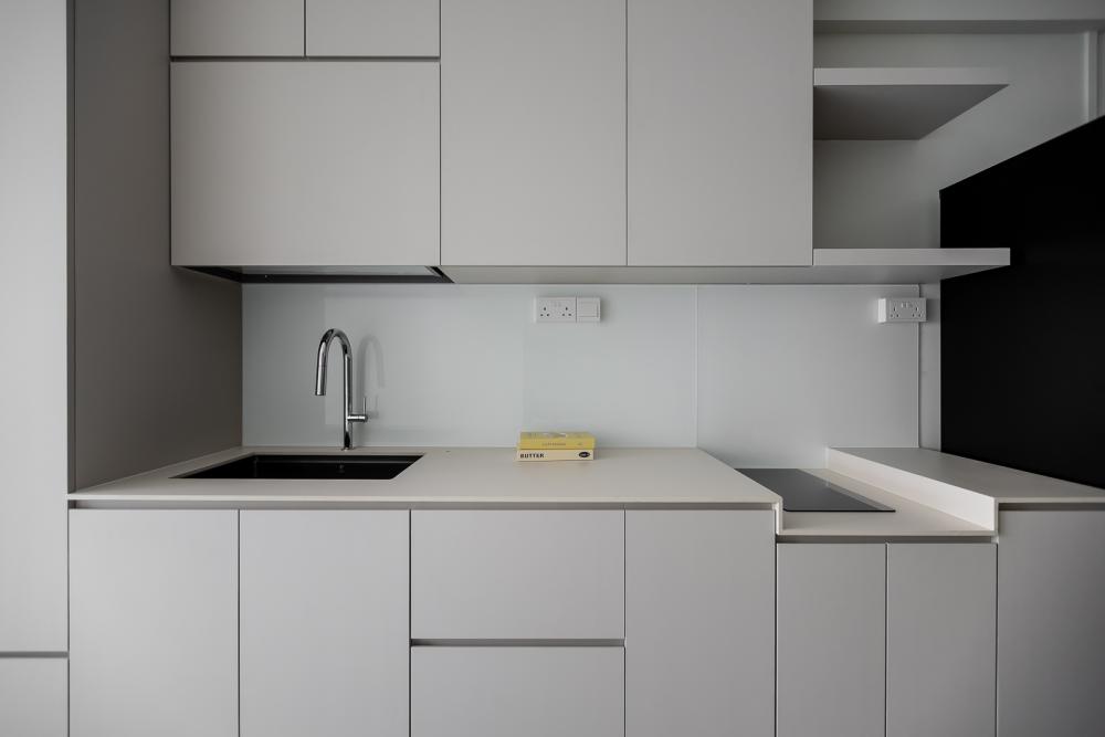 Minimalist Kitchen with Countertop and Homogeneous Tiles