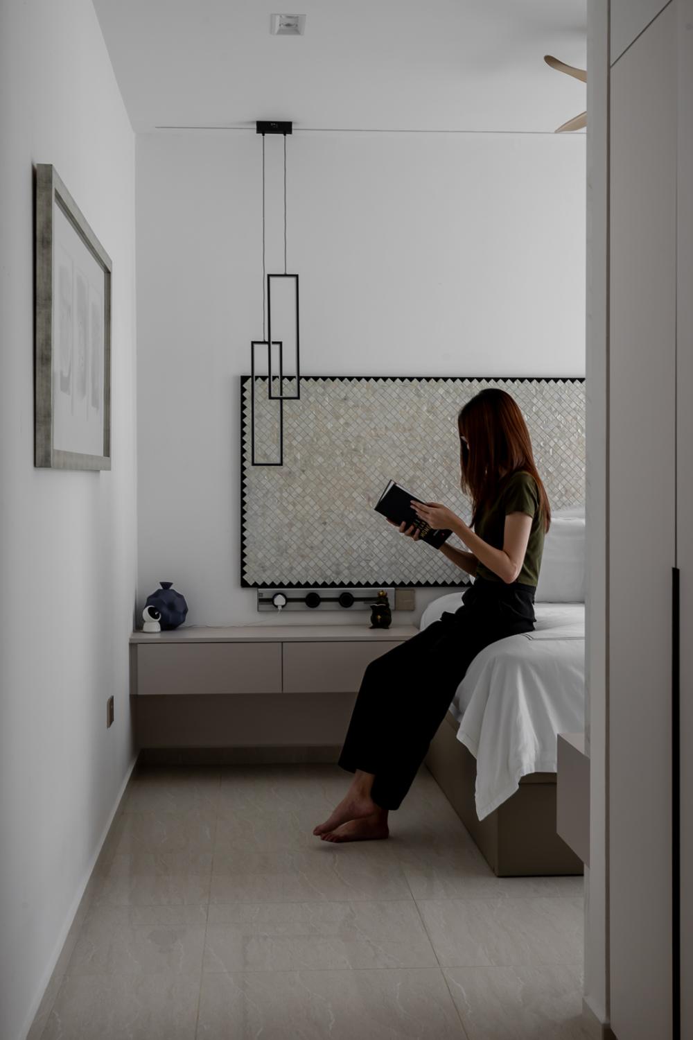 Modern Bedroom with Homogeneous Tiles and Cove Lighting