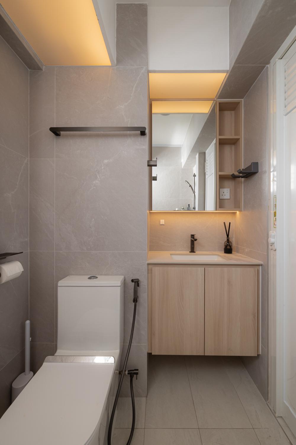 Scandinavian Bathroom with Countertop and Homogeneous Tiles
