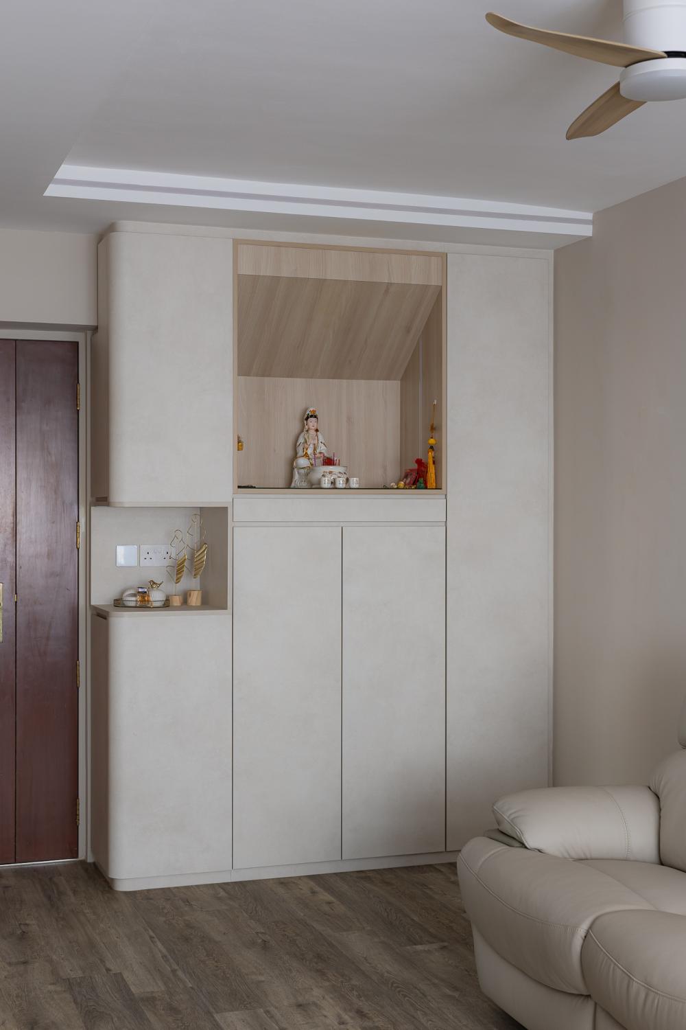 Scandinavian Entryway with Shoe Rack and Shoe Cabinets