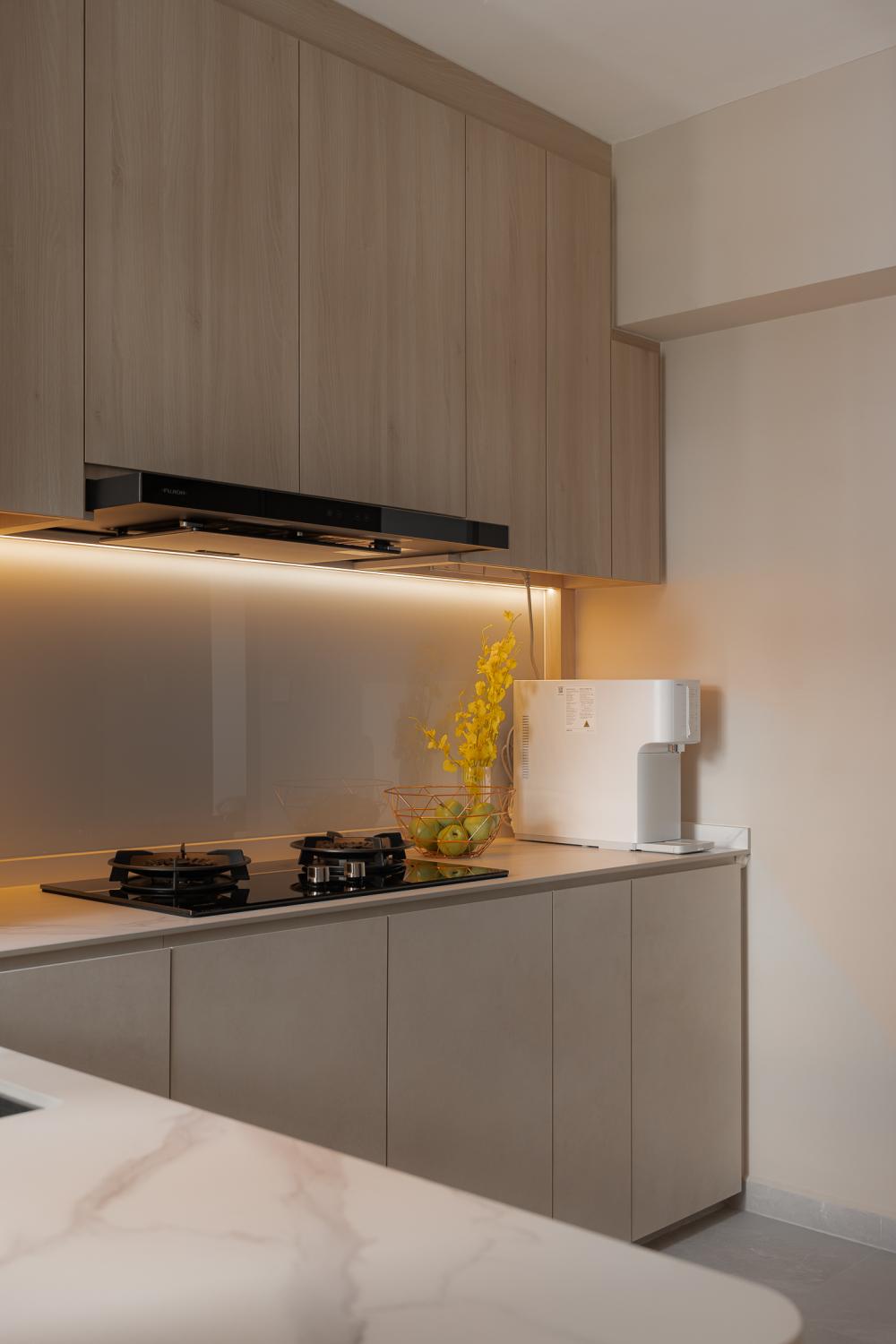 Scandinavian Kitchen with Countertop and Homogeneous Tiles