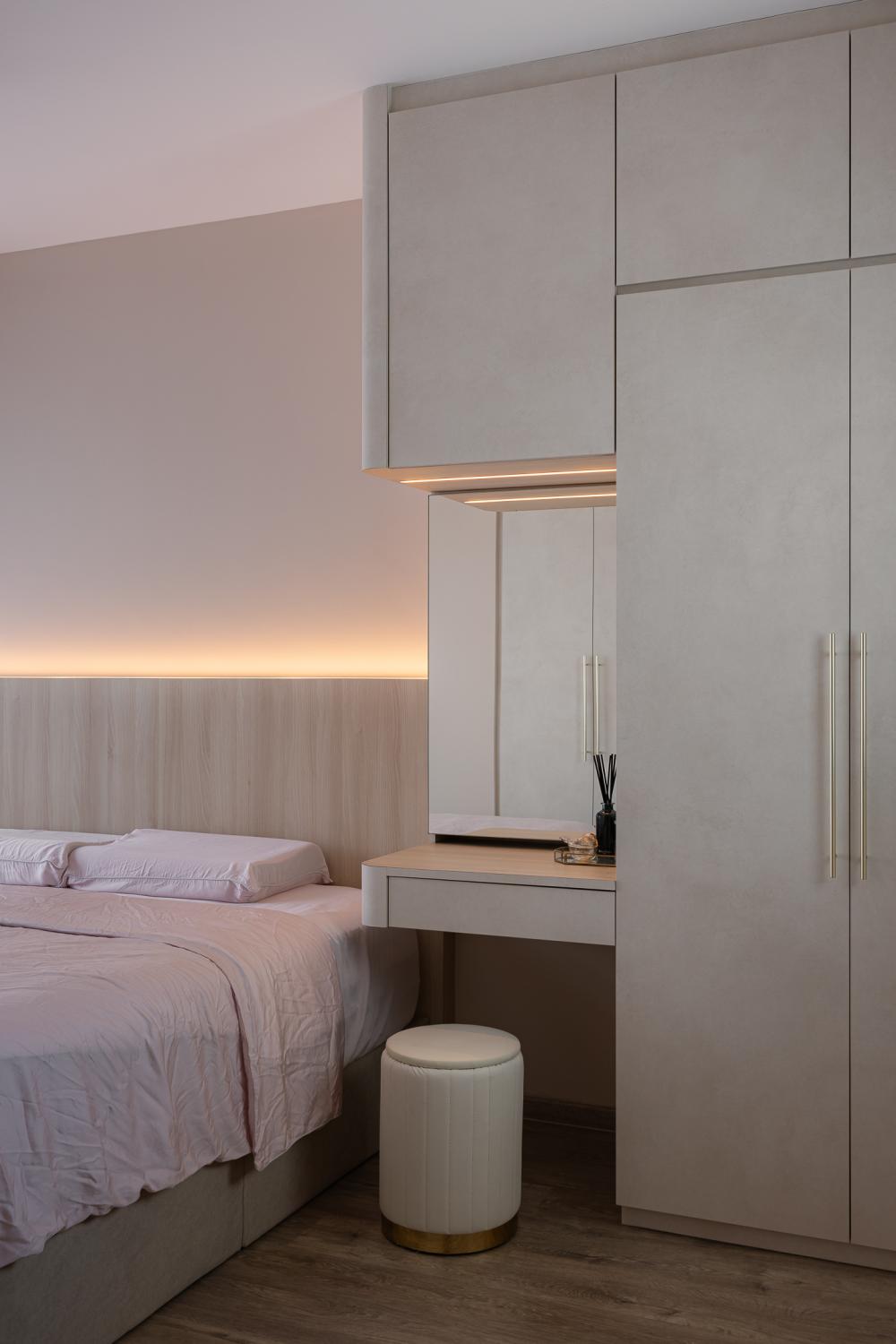 Scandinavian Bedroom with Vinyl Flooring and Wardrobe