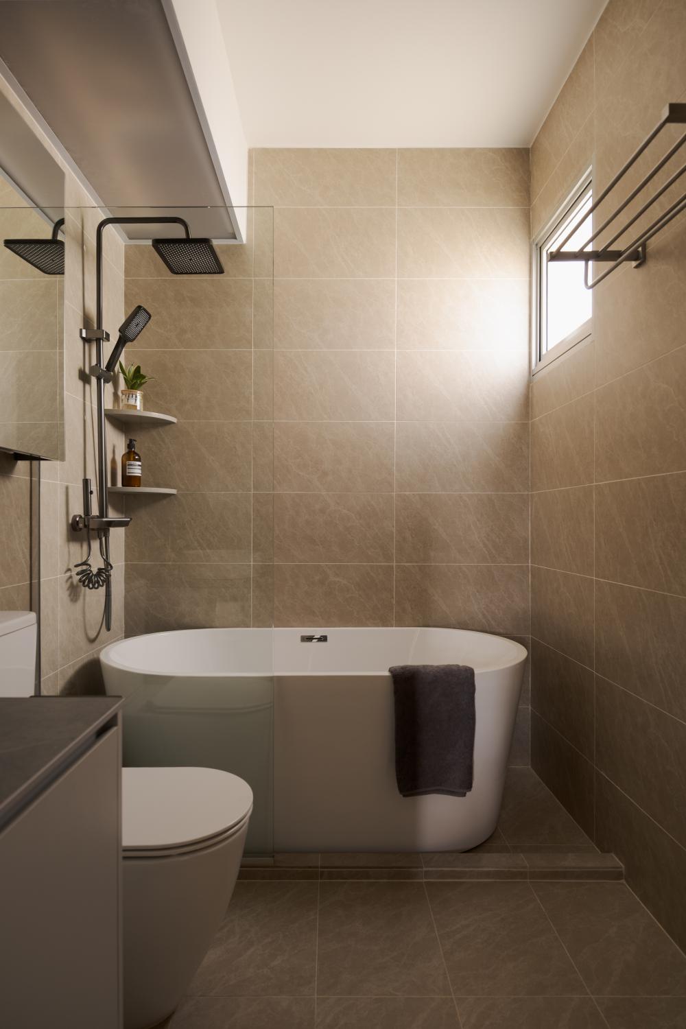 Modern Bathroom with Bathtub and Bathroom Lighting