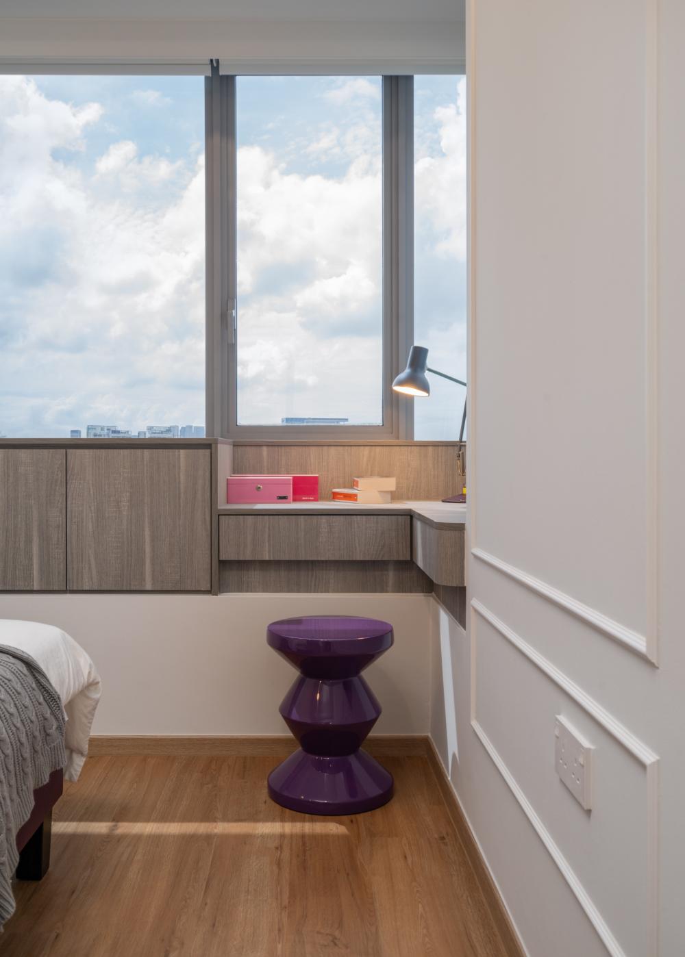Modern Bedroom with Lamps and Dressing Table