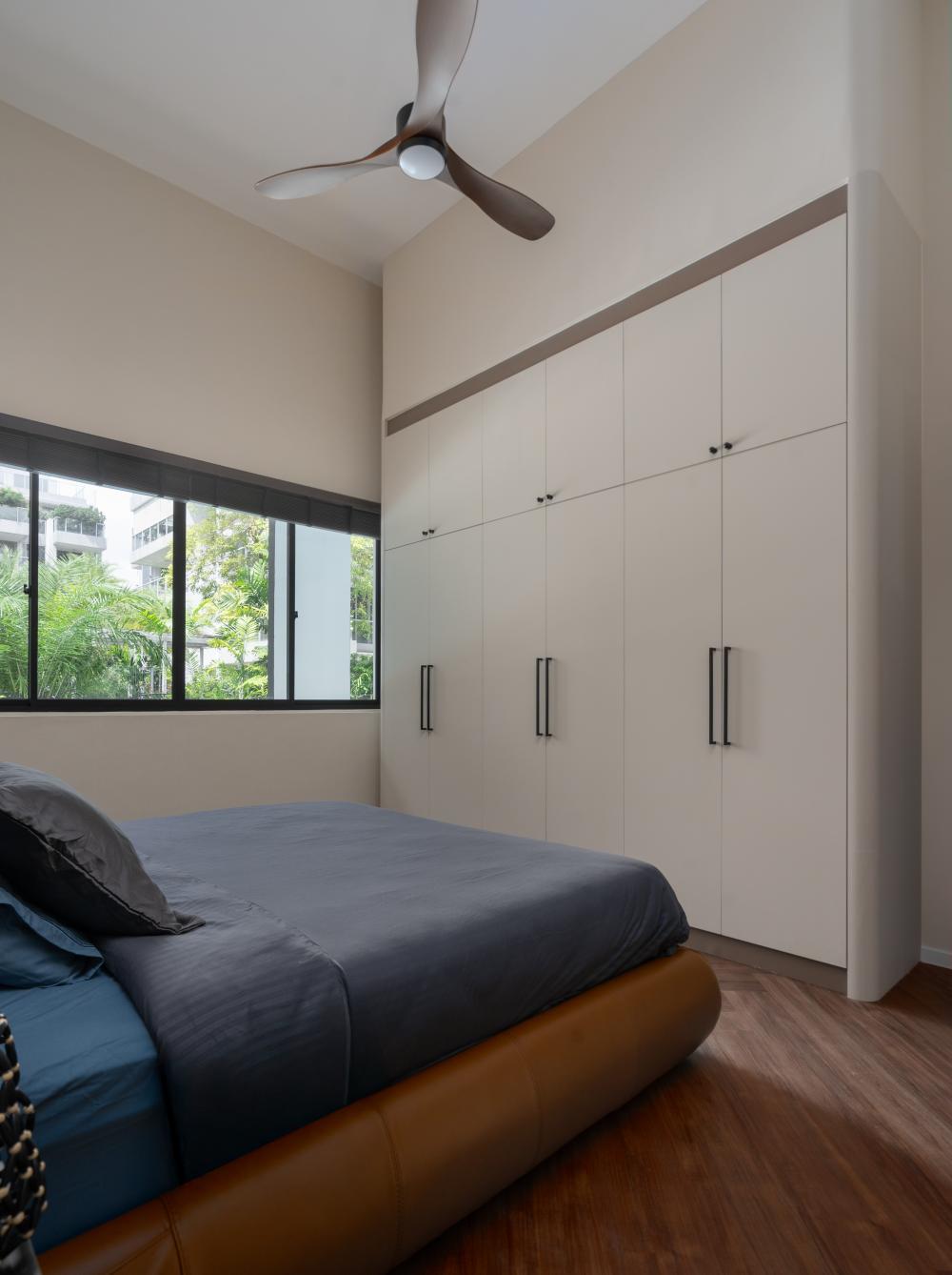 Modern Bedroom with Bedroom Dresser and Bed