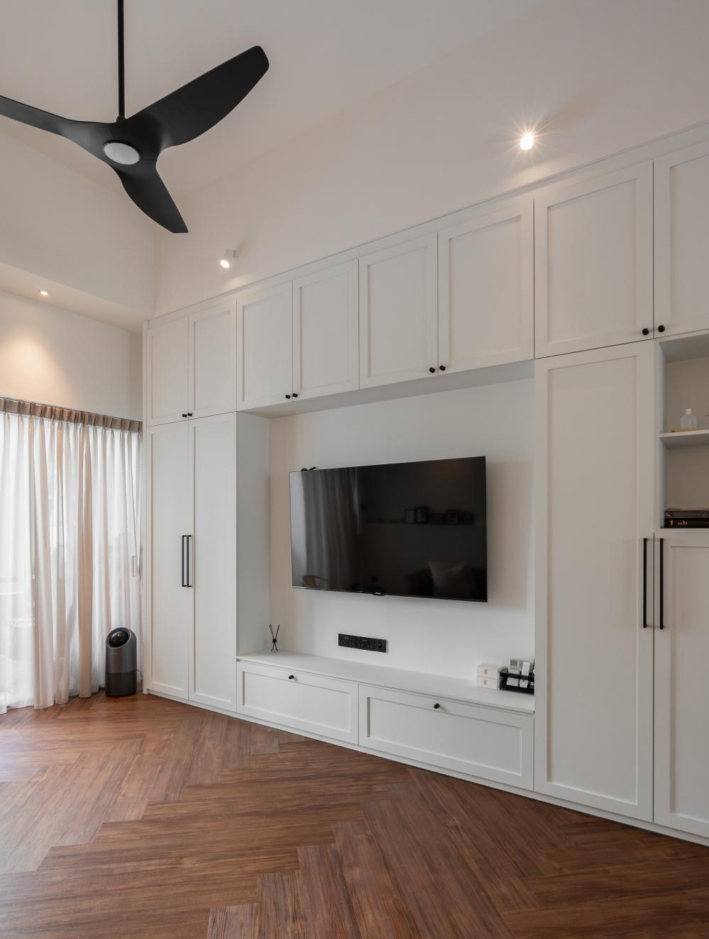 Modern Living Room with TV and Storage Cabinets