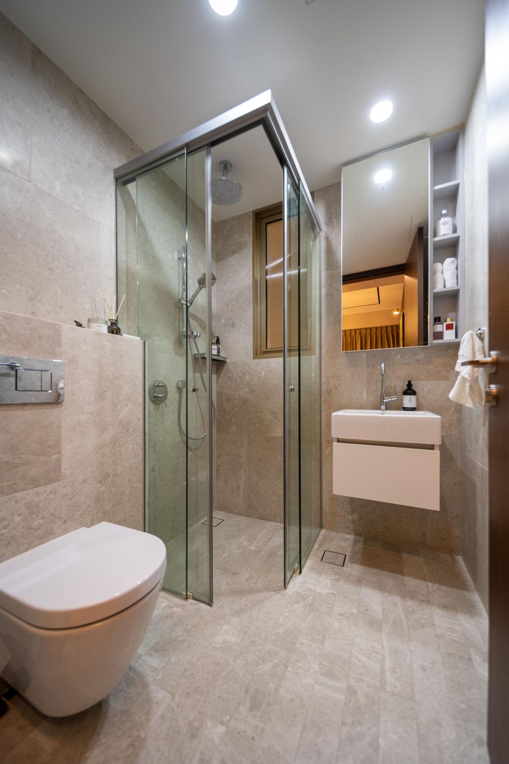 Modern Bathroom with Mirror and Bathroom Mirrors