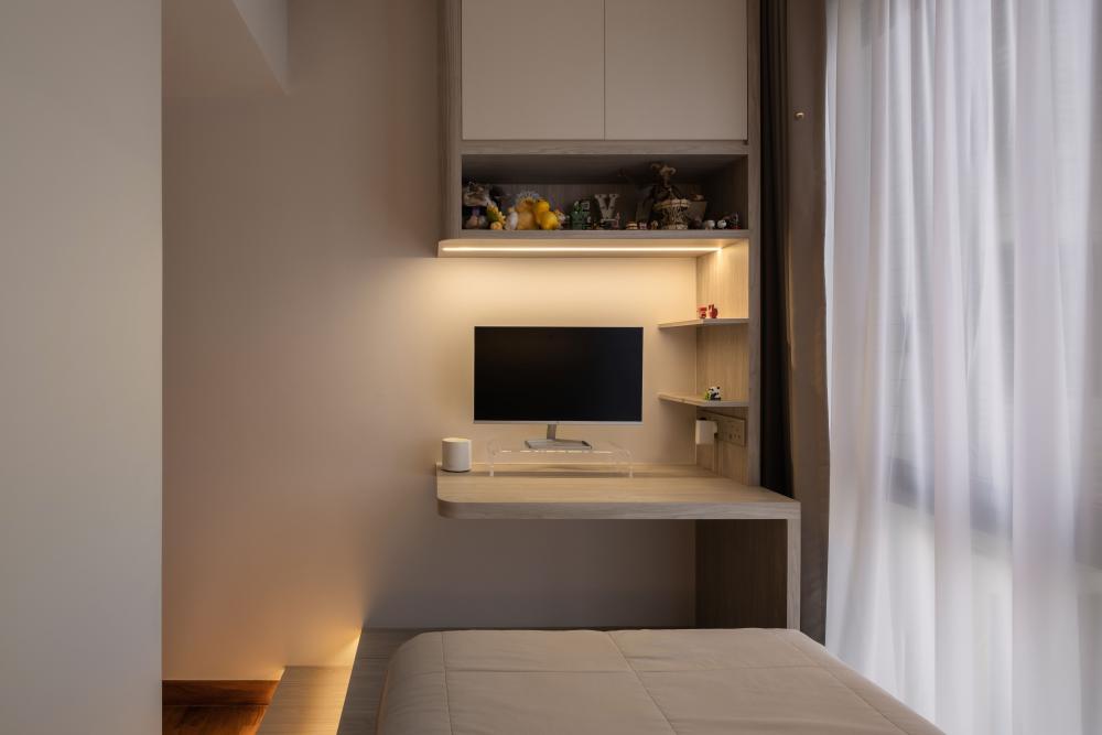 Minimalist Bedroom with Bookshelf and Platform Bed
