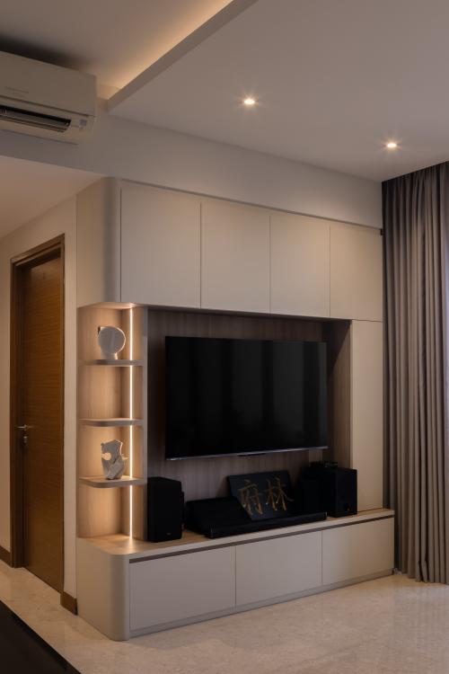 Minimalist Resale Condominium by Aart Boxx Interior