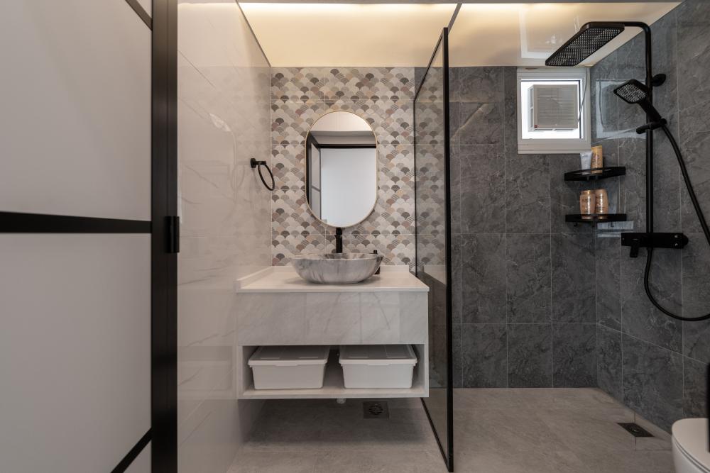 Country Bathroom with Mirror and Bathroom Accessories