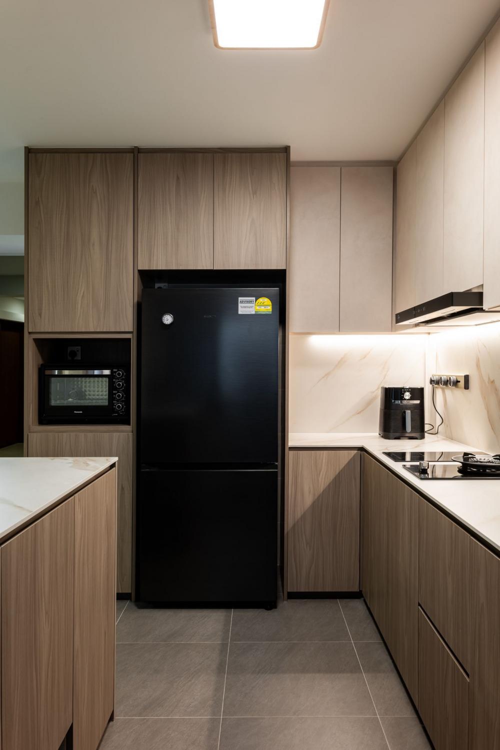 Modern Kitchen with Kitchen Cabinets and Refrigerator