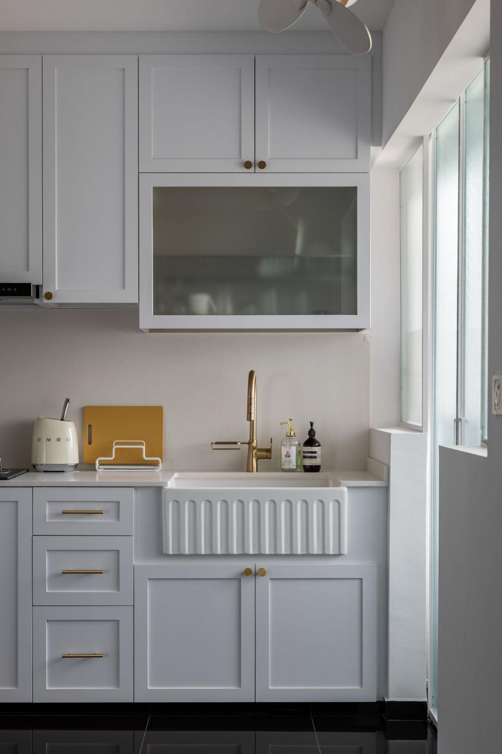 Modern Kitchen with Kitchen Accessories and Kitchen Tap