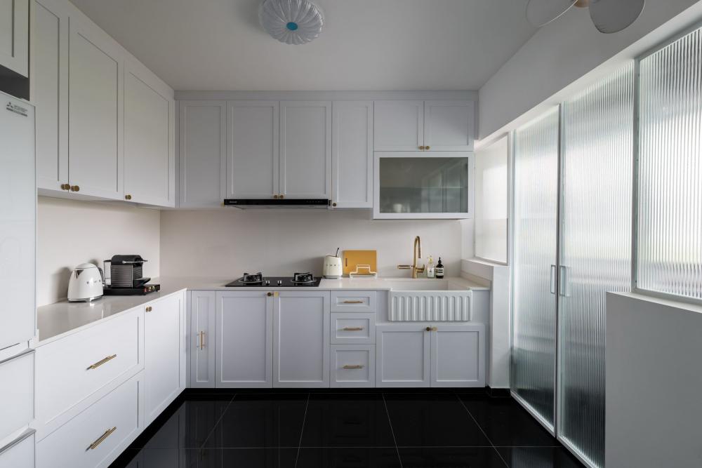 Modern Kitchen with Kitchen Accessories and Kitchen Tap