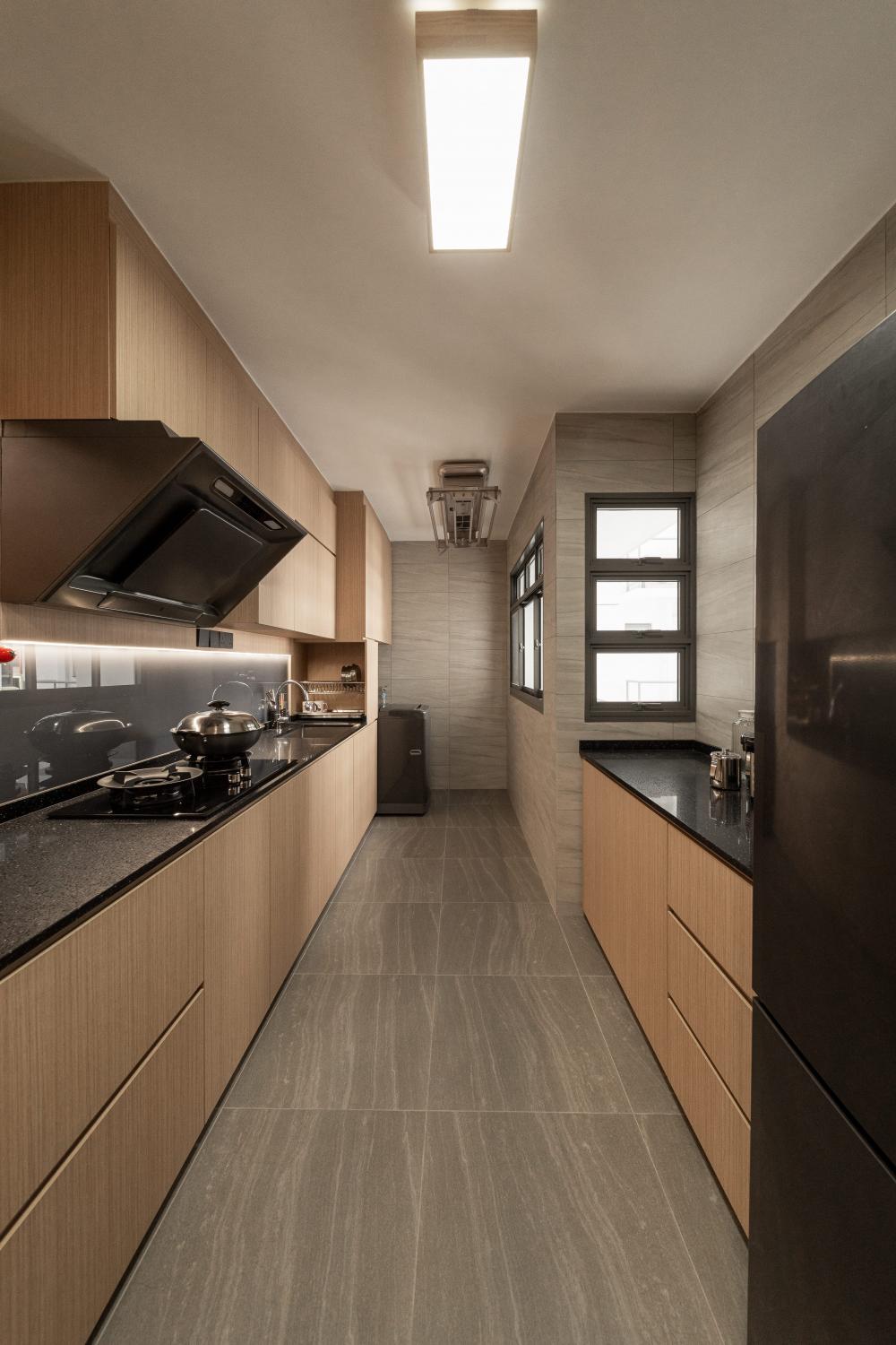 Modern Kitchen with Kitchen Window and Kitchen Island