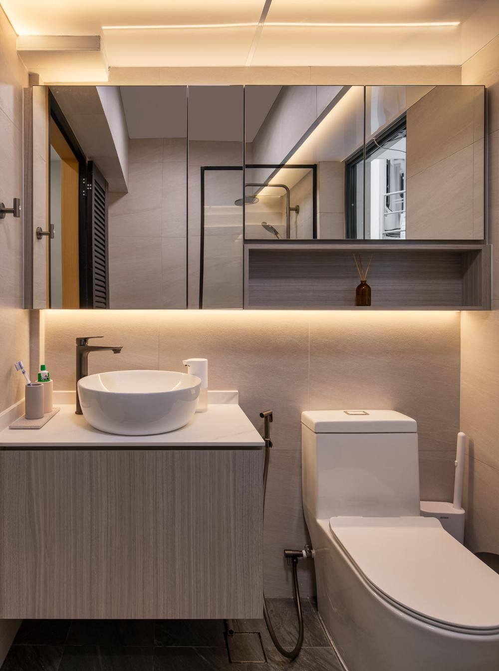 Scandinavian Bathroom with Mirror and Bathroom Accessories