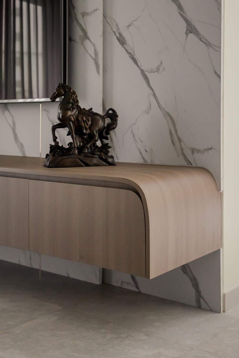 Modern Living Room with Countertop and Vinyl Flooring