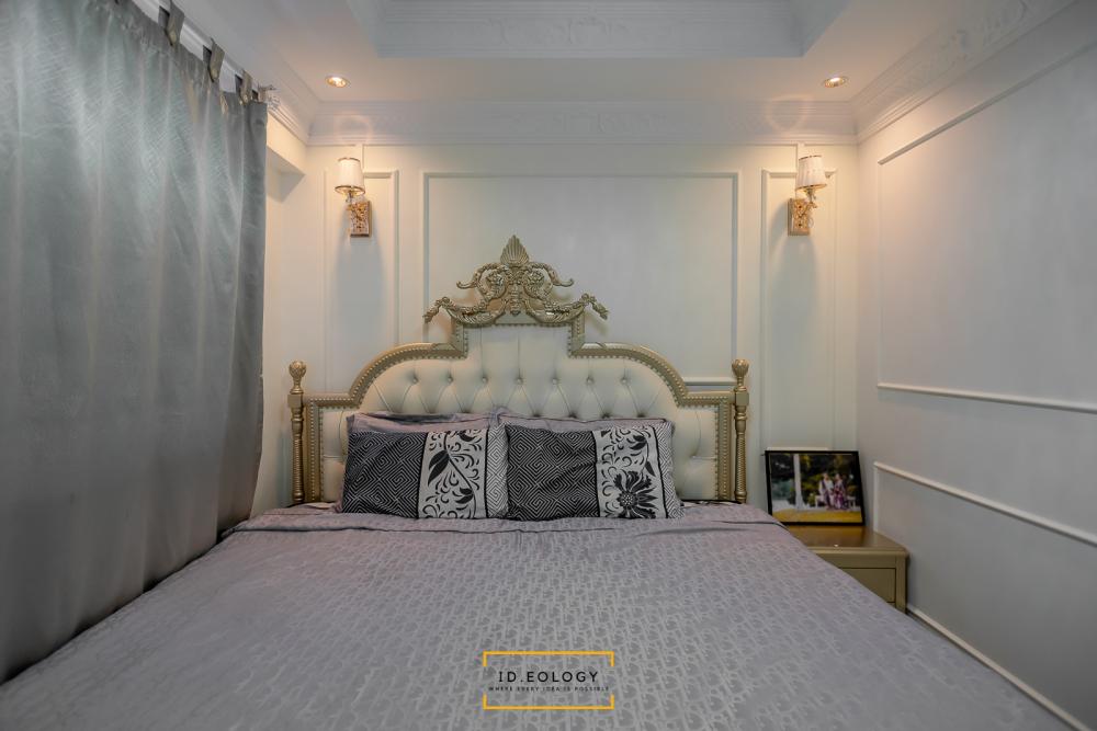 Country Bedroom with Wood Flooring and Cove Lighting