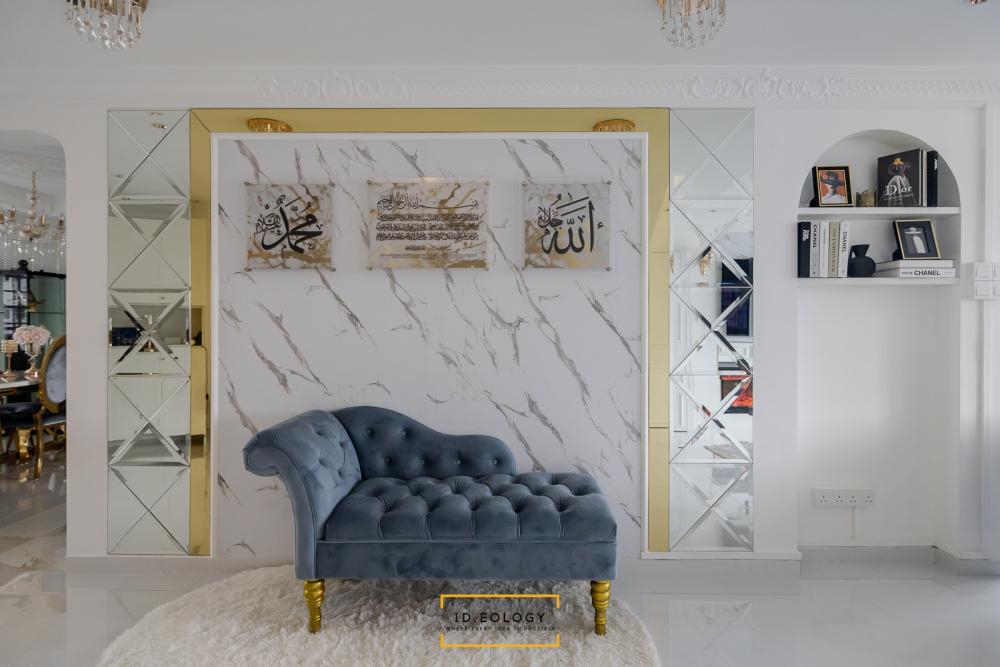 Country Foyer with Artwork and Console Table