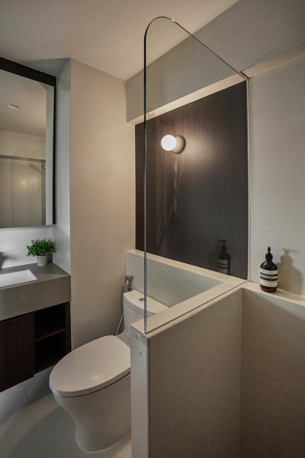 Contemporary Bathroom with Countertop and Homogeneous Tiles