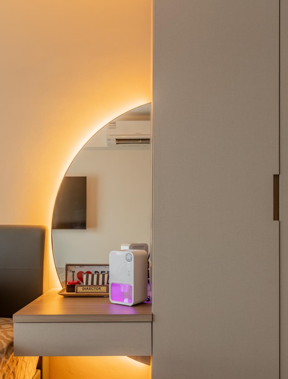 Modern Bedroom with Lighting and Dressing Table