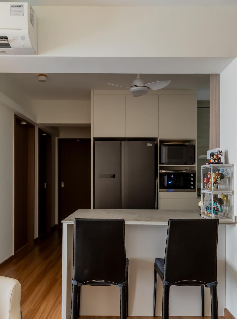 Modern Dining Room with Dining Table and Square Dining Table