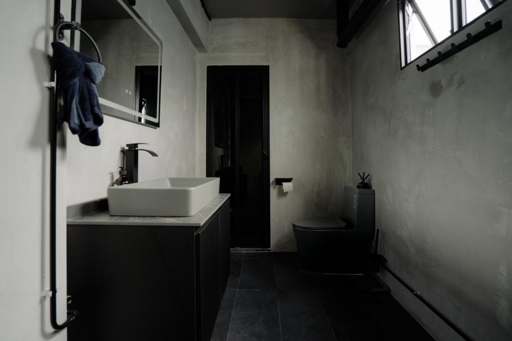 Industrial Bathroom with Herringbone Tiling and Granite Floor
