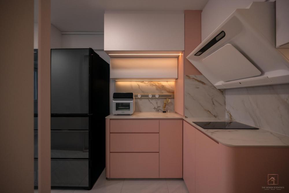 Contemporary Kitchen with Countertop and Homogeneous Tiles