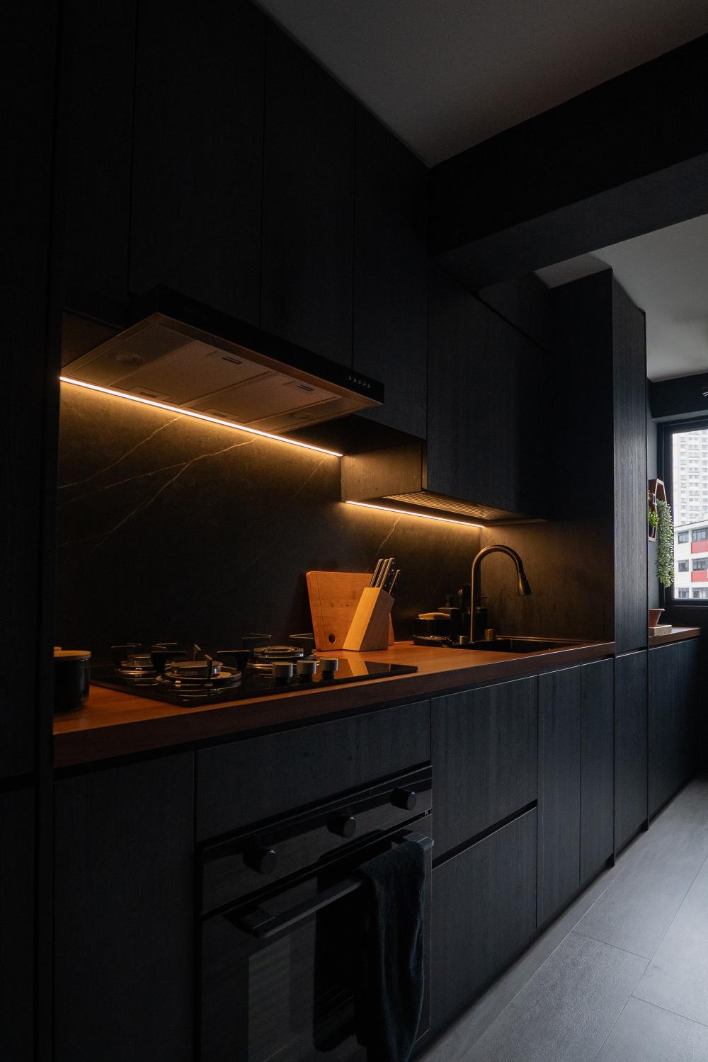 Modern Kitchen with Countertop and Kitchen Window