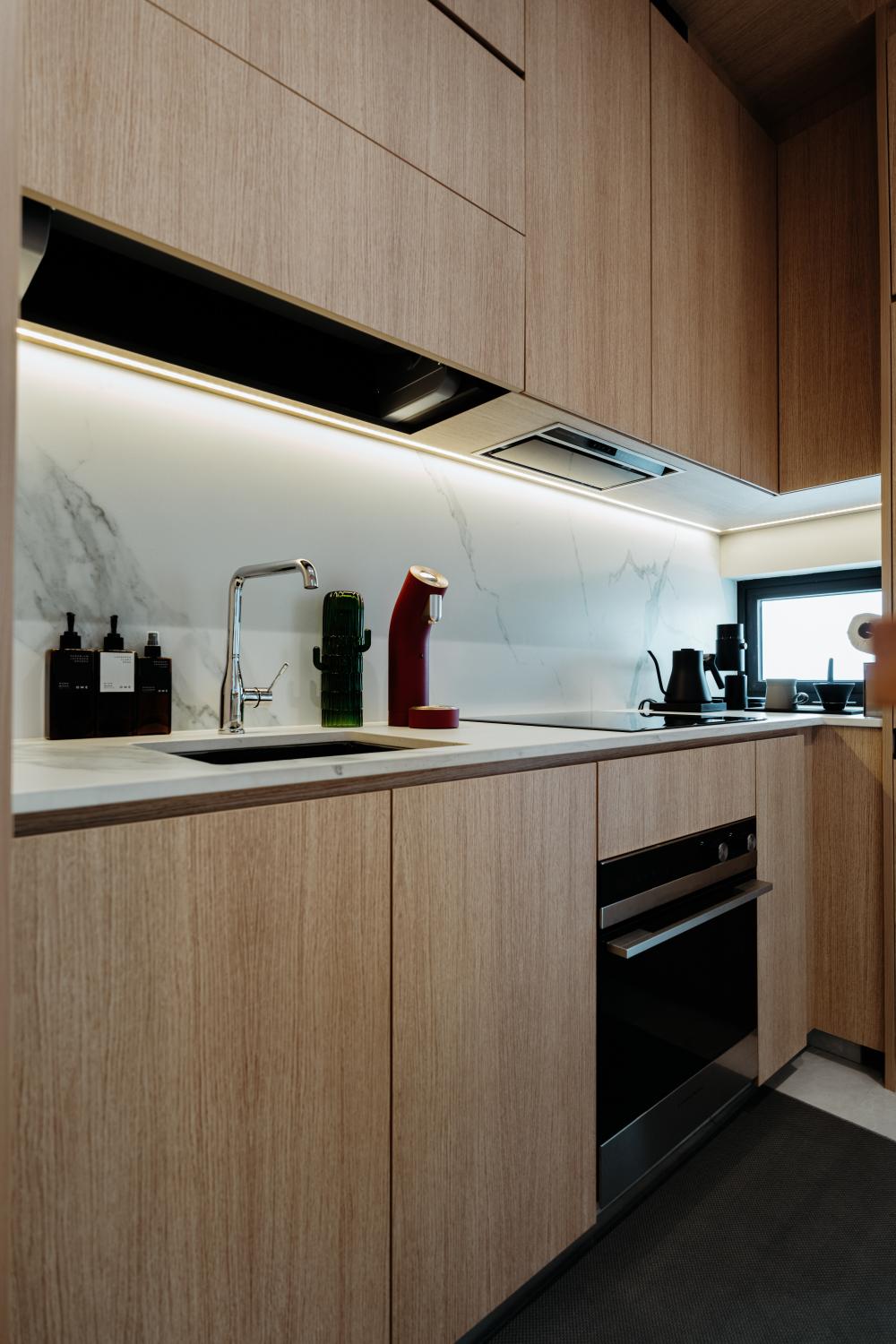 Scandinavian Kitchen with Countertop and Kitchen Backsplash