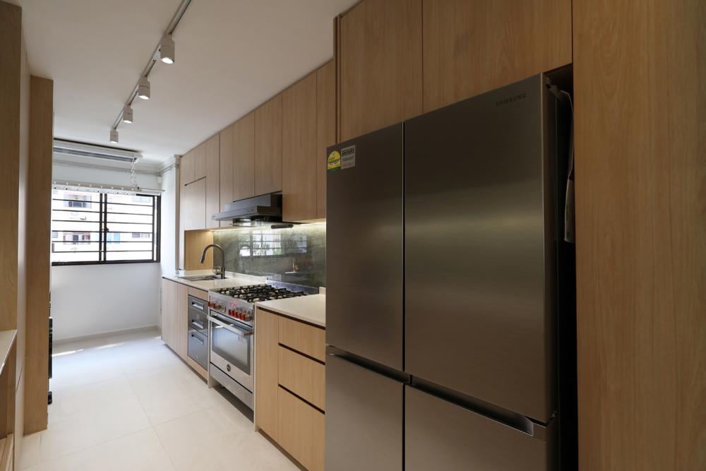 Contemporary Kitchen with Kitchen Window and Kitchen Accessories