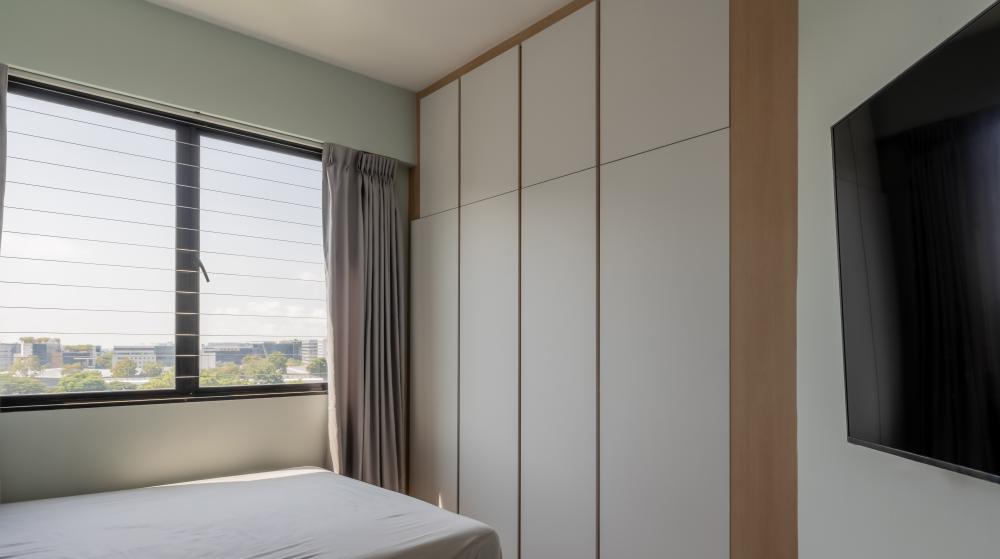 Scandinavian Bedroom with Vinyl Flooring and Ceiling Light