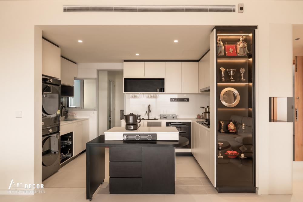 Contemporary Kitchen with Countertop and Kitchen Island