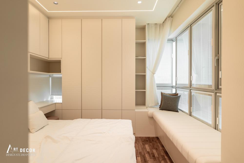 Contemporary Bedroom with Bay Window and Wardrobe