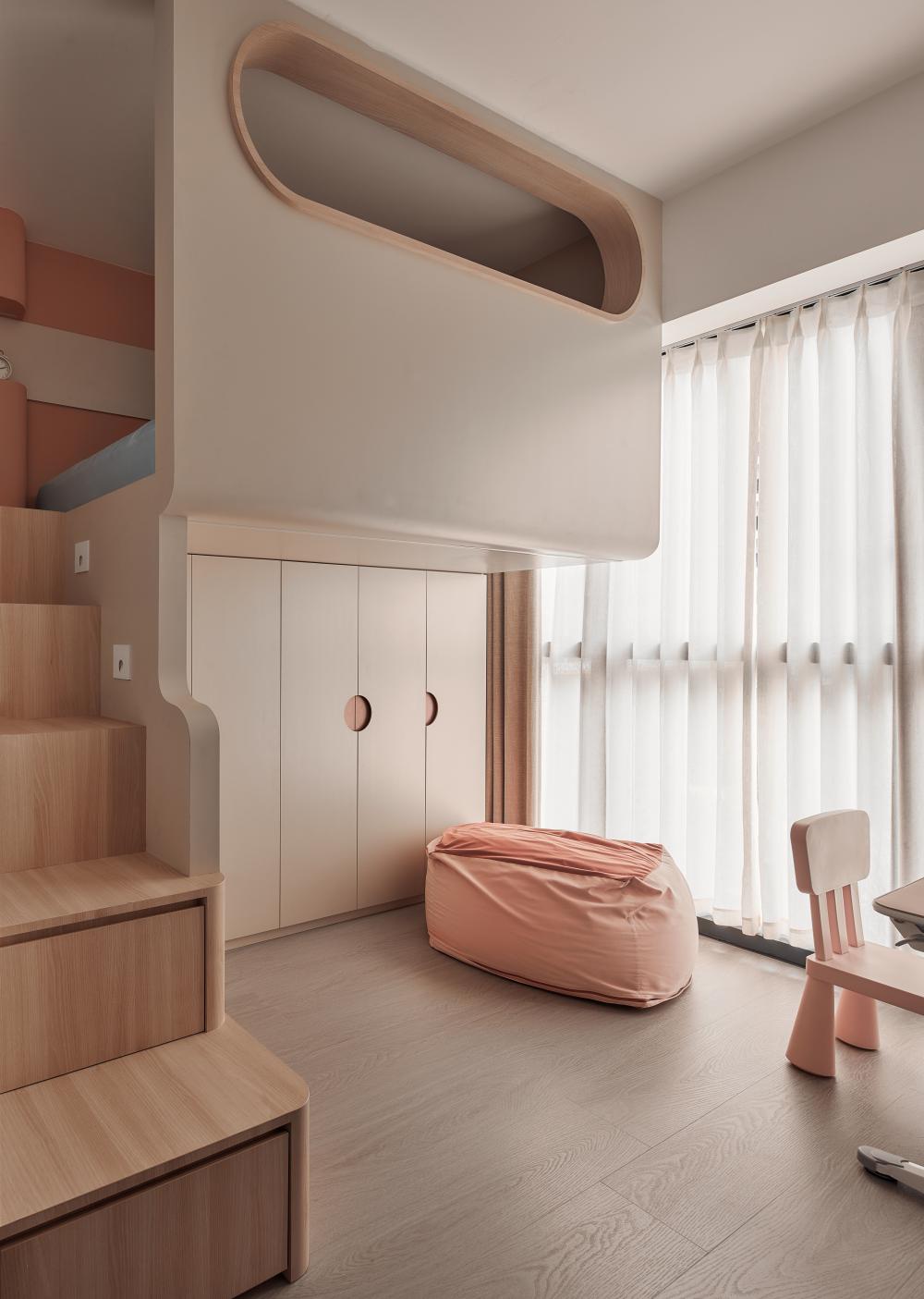 Modern Bedroom with Loft and Small Storage